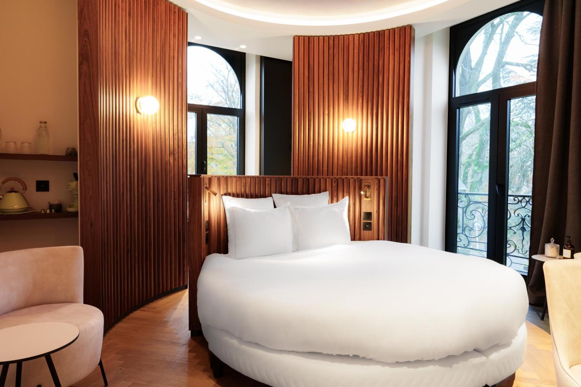 Bienheureux Hotel Wasquehal Bagian luar foto