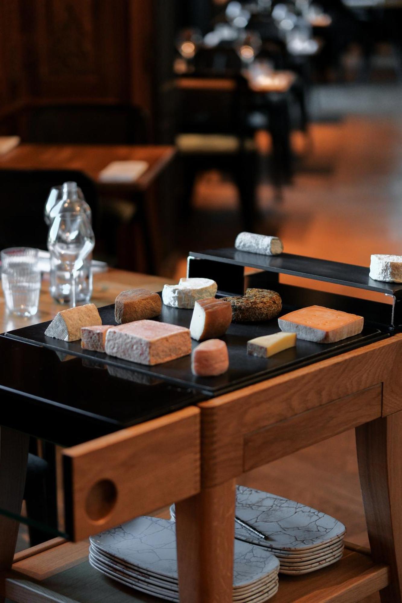 Bienheureux Hotel Wasquehal Bagian luar foto